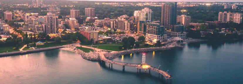 Professional commercial cleaning services in Burlington - Office cleaning, janitorial services, and industrial cleaning by Hifazo